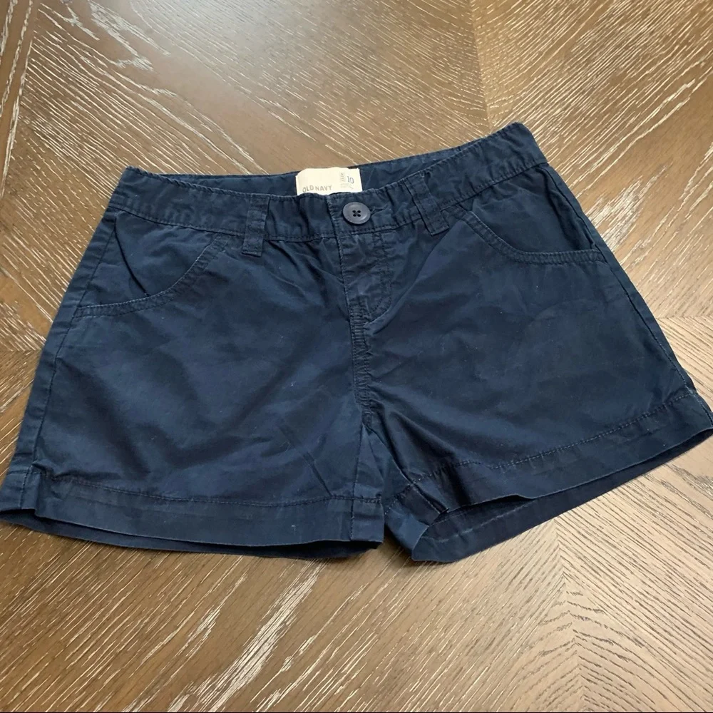 Old Navy 3” navy cotton shorts Size 10